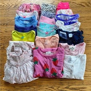 Girl's 18 Month Clothing Lot - 21 Pieces